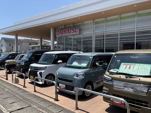 中古車展示場